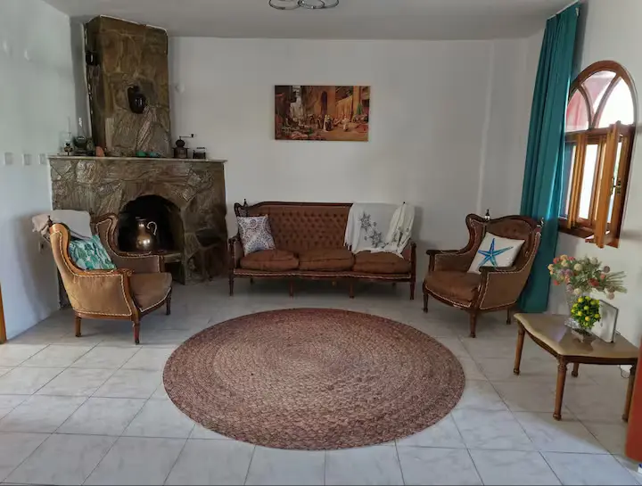 Villa Öz fully equipped kitchen and dining area